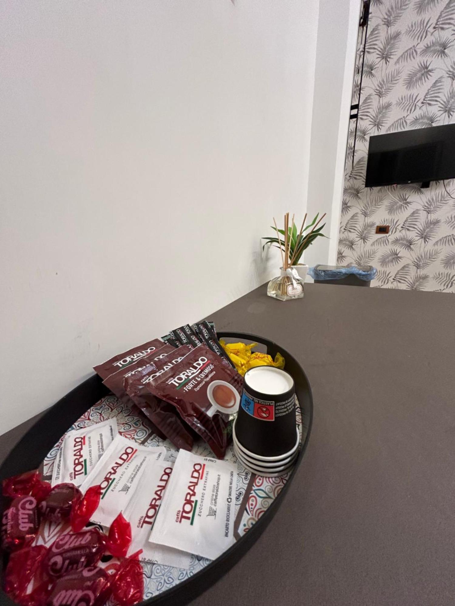 Bed & Breakfast Binario 14 Piazza Garibaldi Napels